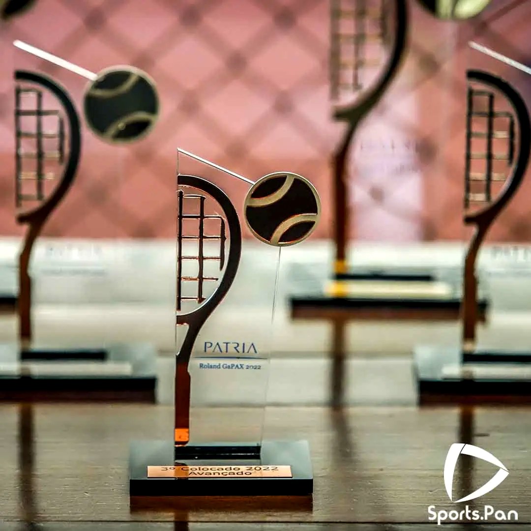Troféus personalizados Roland GaPAX — Patria Investimentos